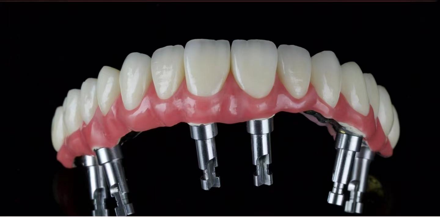China Dental Lab Dental Lab China implant zirconia crowns and bridge 